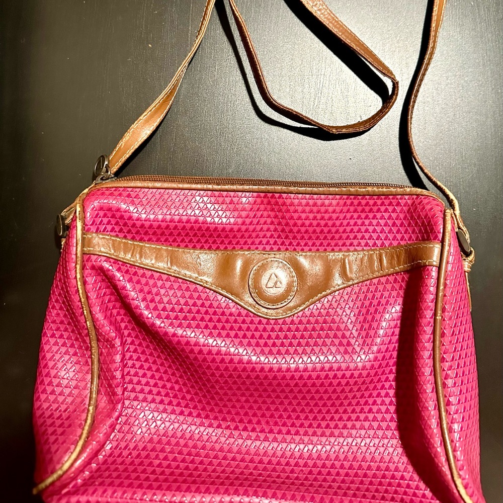 Beautiful Hot Pink Liz Claiborne Handbag with strap